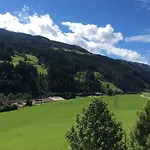 Appartementhaus Evelyn Lägenhet Schladming